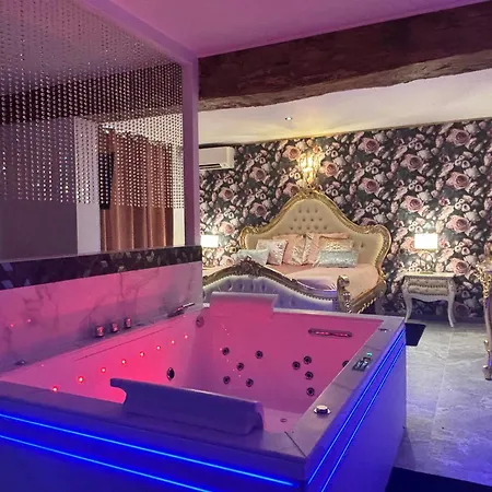 Gite Princesse Chateau Du Pre Neuf Etriche Extérieur photo